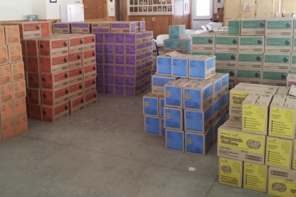 Girl Scout Cookie Booth cookie pick up
