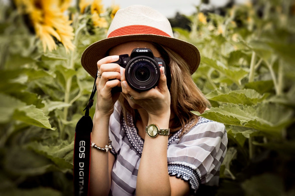 5 Fun Activities To Help Your Girls Earn the Junior Digital Photographer Badge