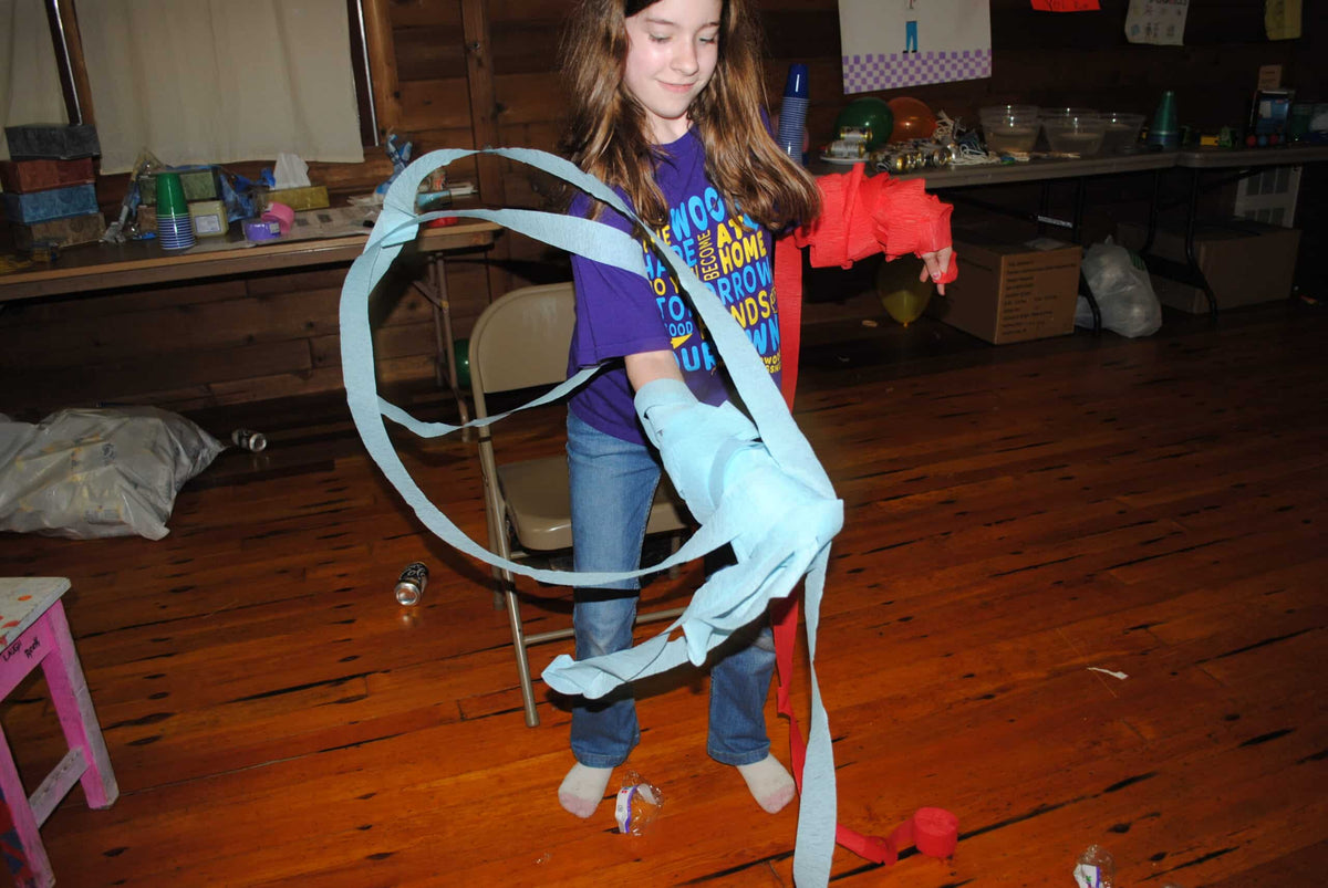 20 Fun Games for a Minute to Win It Party with Your Girl Scout Troop