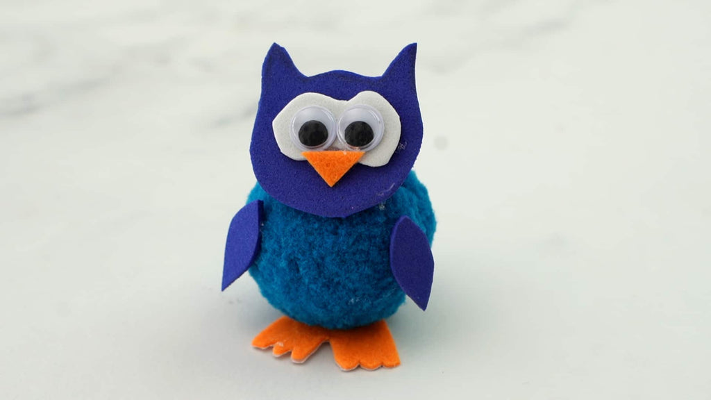 DIY Craft: How to Make a Owl Using a Pom Pom